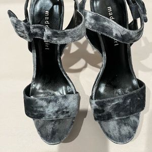 Madden Girl Rolloo Heels Grey Velvet Size 8